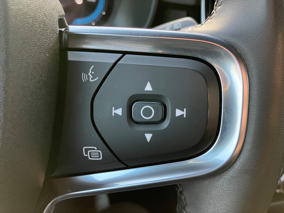 Volvo XC40 P6 ReCharge Plus 5d