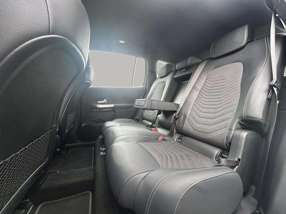 Mercedes EQB250 Progressive 7prs 5d