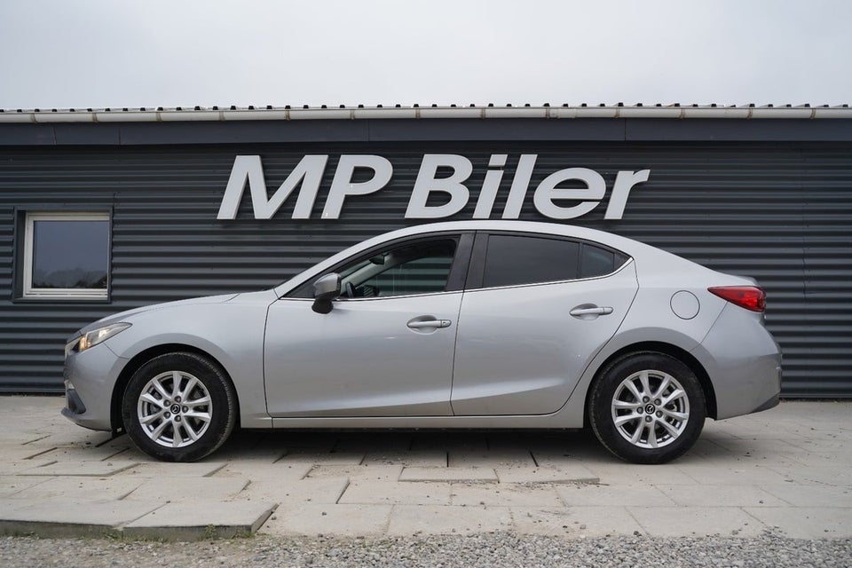 Mazda 3 2,0 SkyActiv-G 120 Vision aut. 4d