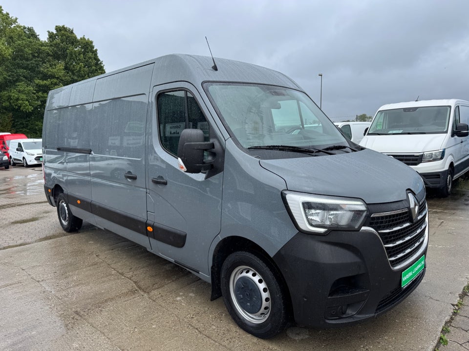 Renault Master IV T35 2,3 dCi 150 L3H2 Kassevogn