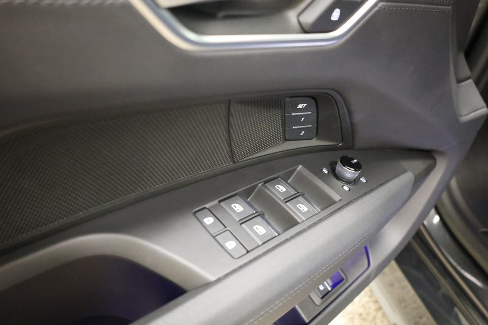 Audi e-tron GT quattro 4d
