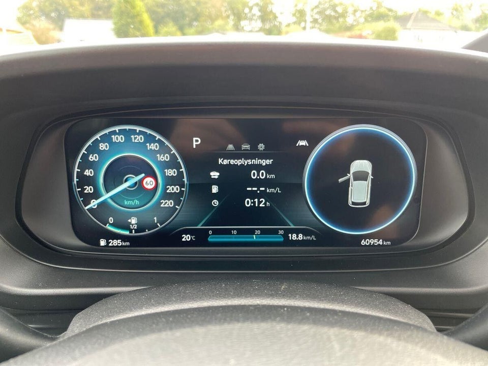 Hyundai i20 1,0 T-GDi Essential DCT 5d
