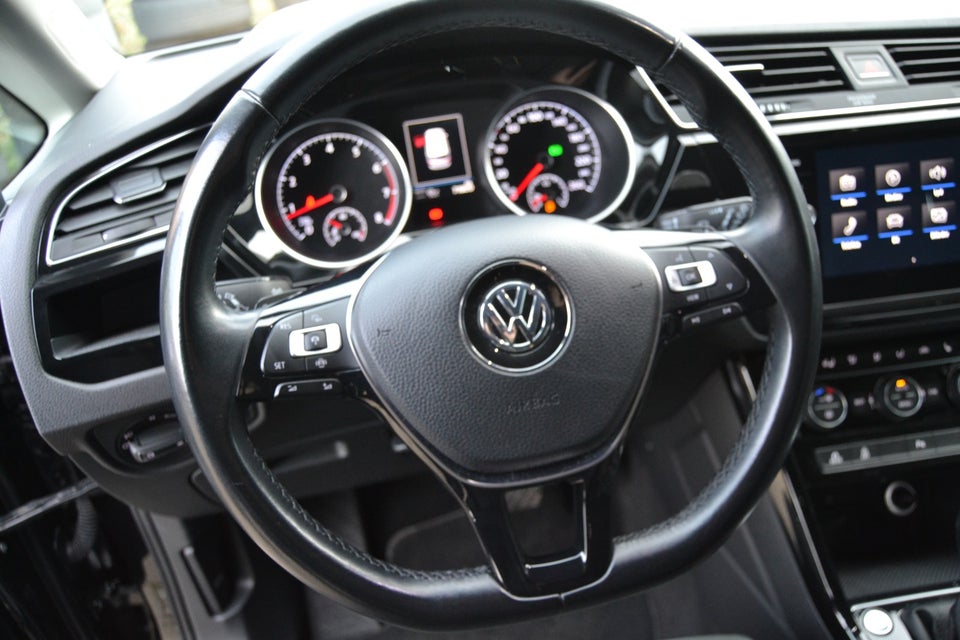 VW Touran 1,5 TSi 150 Highline DSG 7prs 5d
