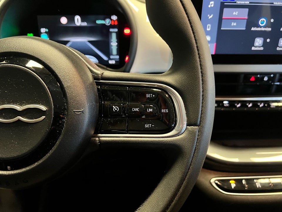 Fiat 500e 42 Icon 3d