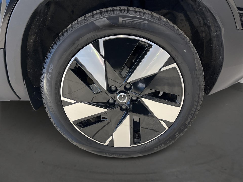 Volvo XC40 ReCharge Extended Range Ultimate 5d