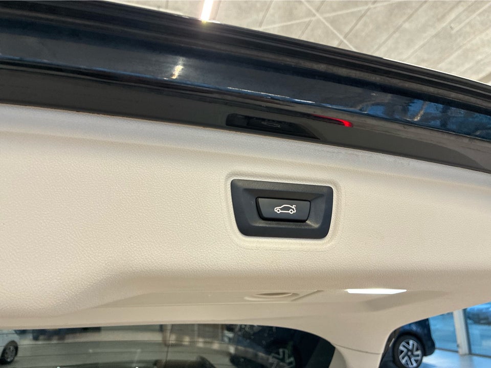 BMW 330e 2,0 Touring Sport Line aut. 5d