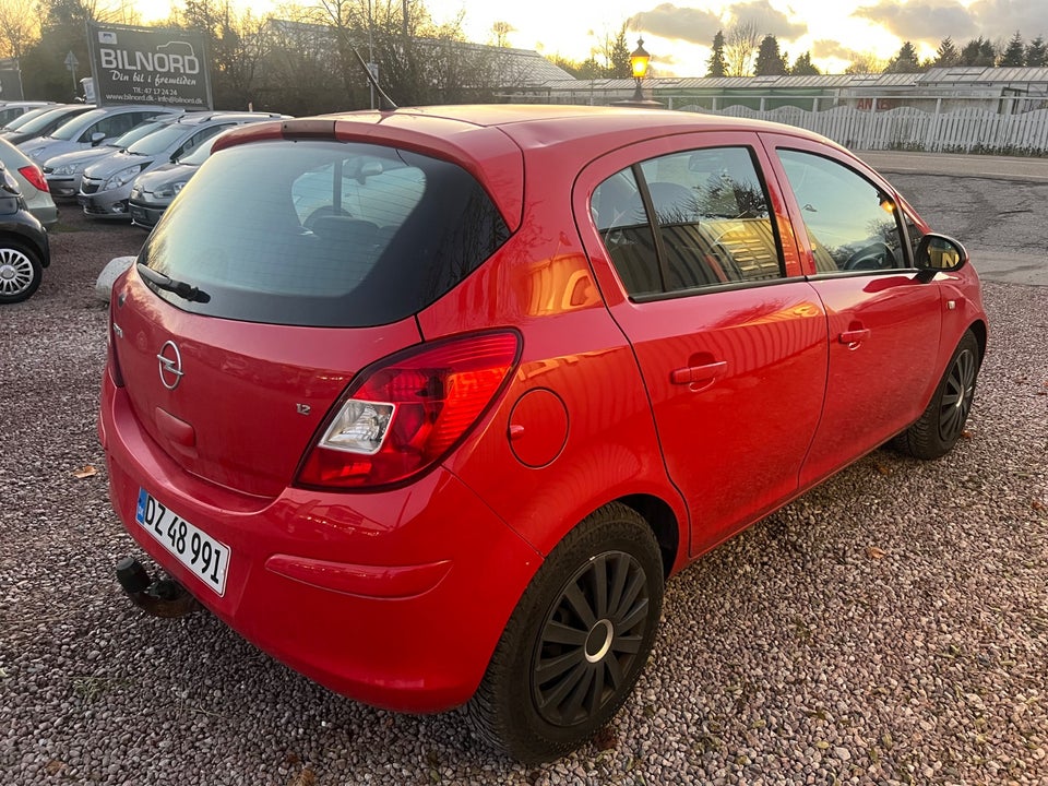 Opel Corsa 1,2 16V Enjoy 5d