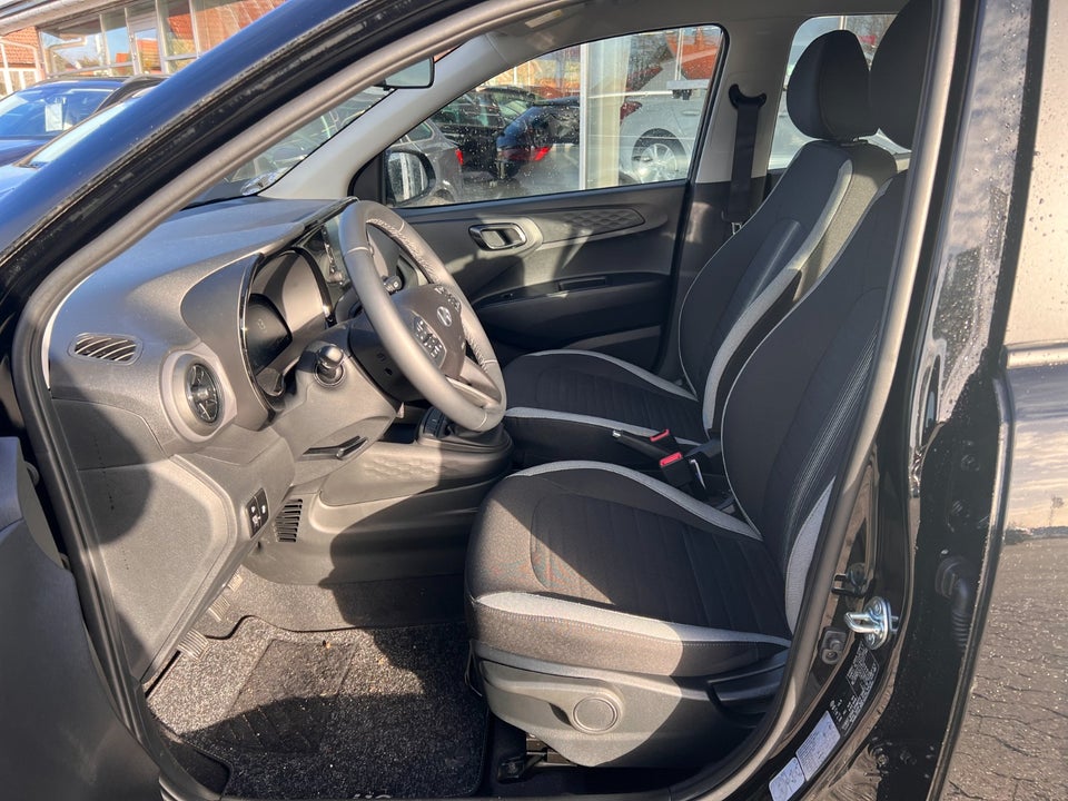 Hyundai i10 1,0 MPi Essential 5d