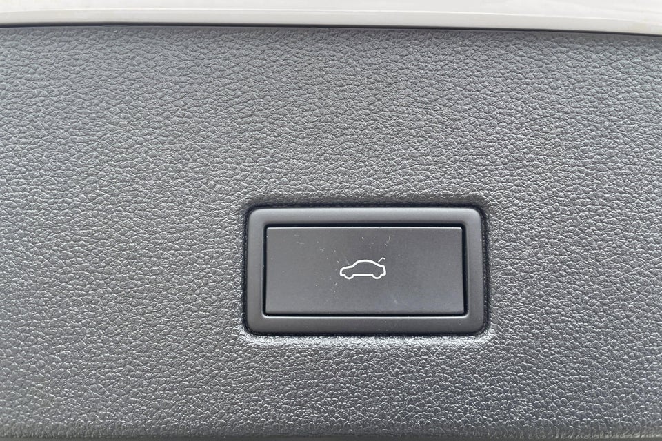 VW T-Roc 1,5 TSi 150 R-line DSG 5d