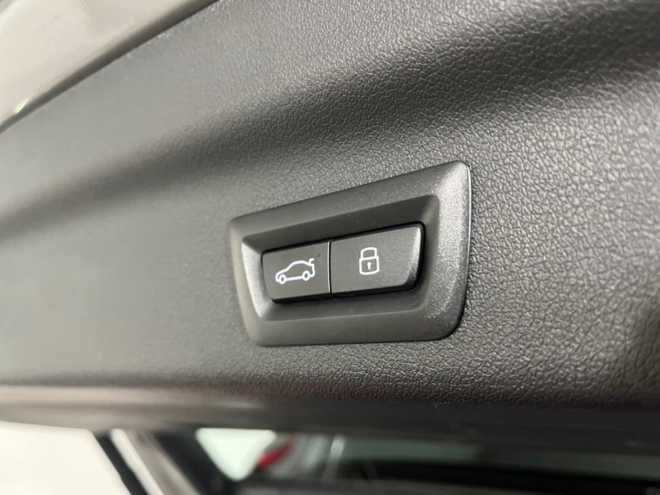 BMW iX1 xDrive30 M-Sport 5d