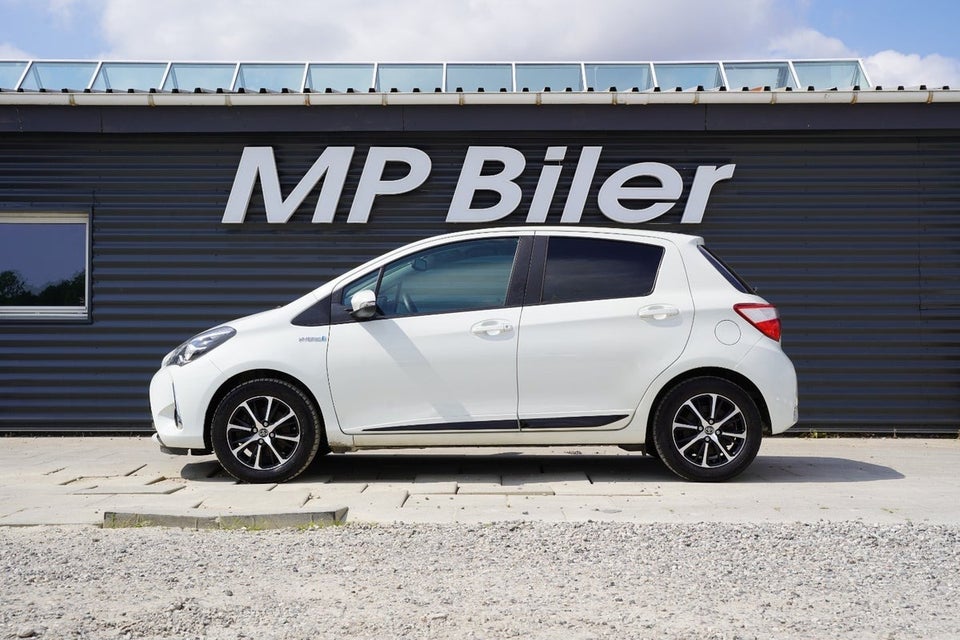 Toyota Yaris 1,5 Hybrid H3 Smart e-CVT 5d