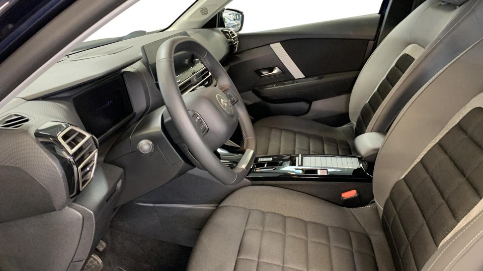 Citroën ë-C4 50 Plus 5d