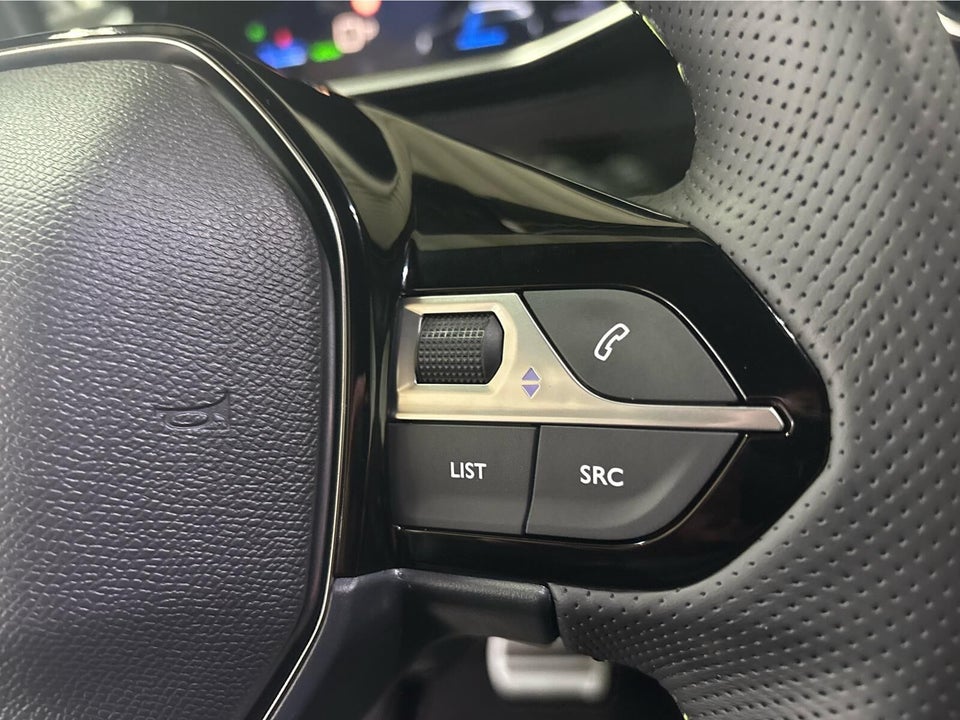 Peugeot e-208 54 GT Pack 5d