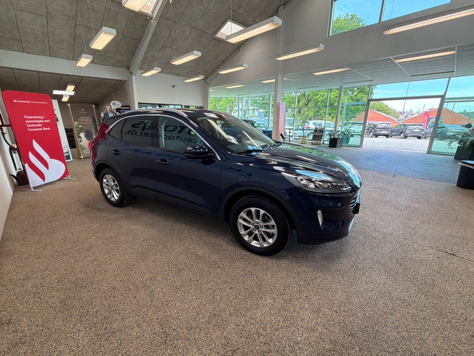 Ford Kuga 2,5 PHEV Titanium CVT 5d