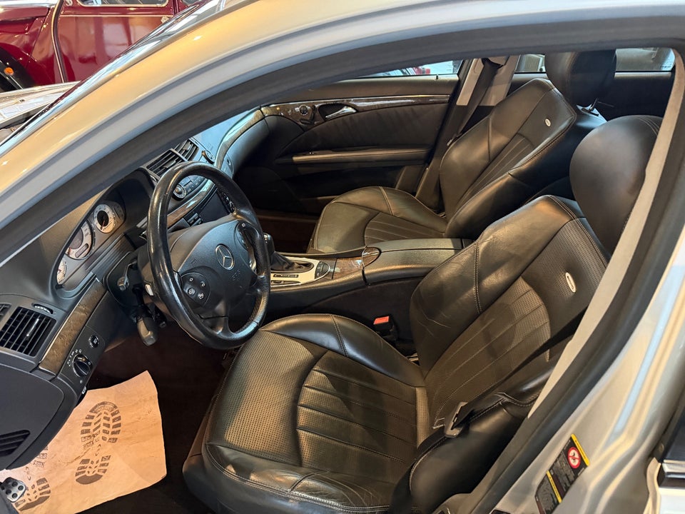 Mercedes E55 5,4 AMG stc. aut. 5d