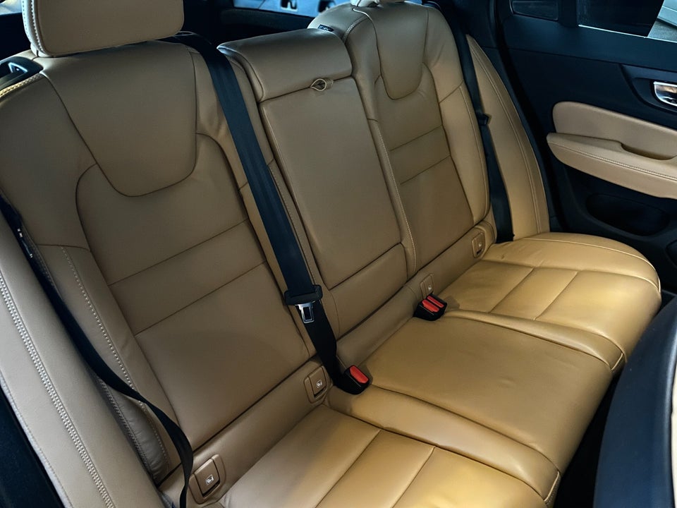 Volvo V60 2,0 T6 ReCharge Inscription aut. AWD 5d