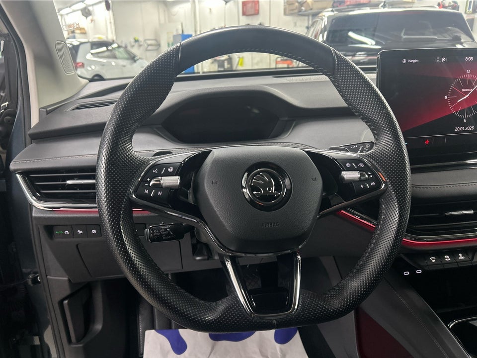 Skoda Enyaq 80 iV Selection Suite 5d
