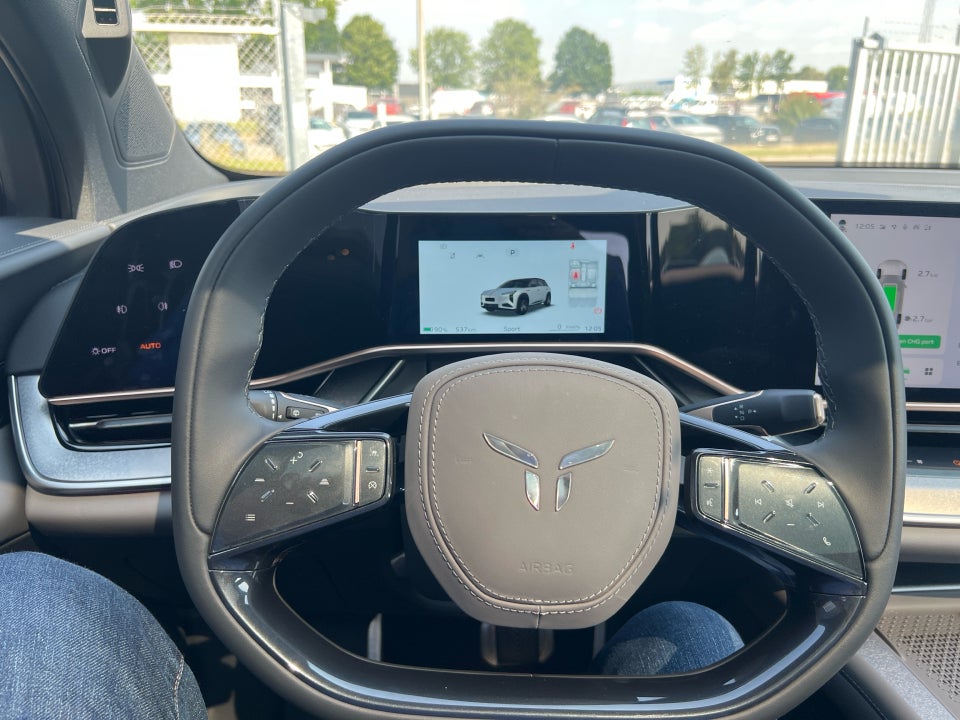 Hongqi EHS7 111 Exclusive 5d