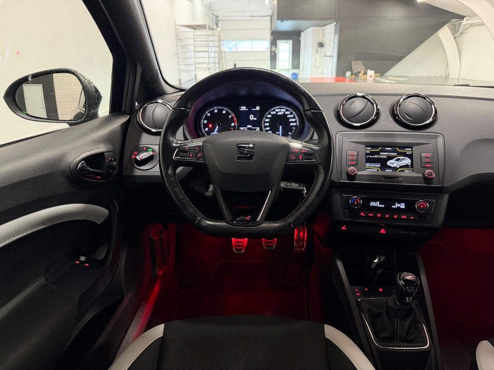 Seat Ibiza 1,8 TSi 192 Cupra SC 3d