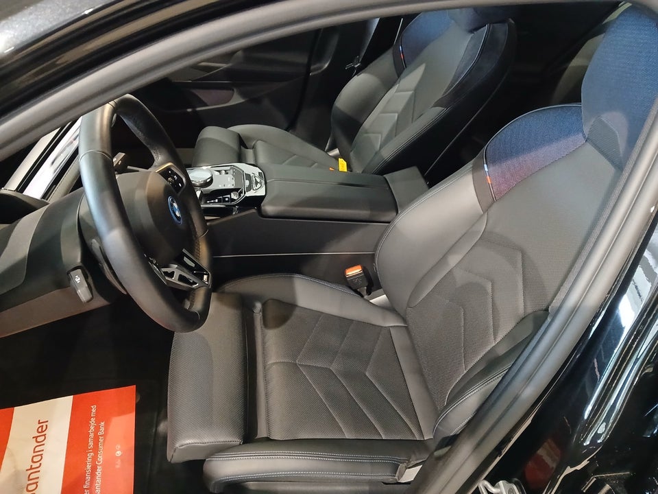 BMW i5 eDrive40 M-Sport 4d