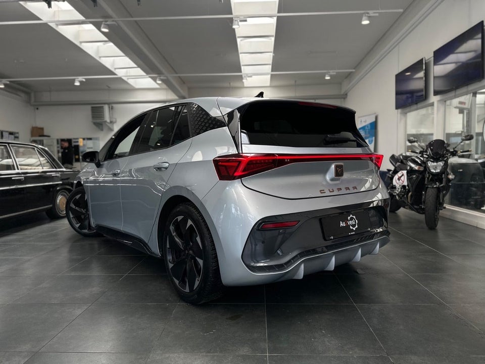 Cupra Born 77 Pasión 5d