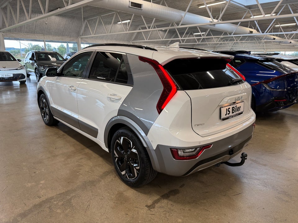 Kia Niro 64 EV Upgrade 5d