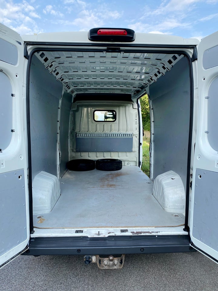 Peugeot Boxer 335 2,0 BlueHDi 130 L3H2