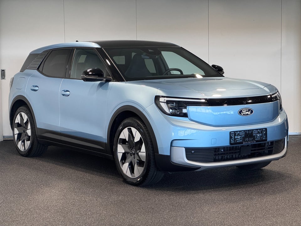 Ford Explorer 77 Premium Extended Range 5d