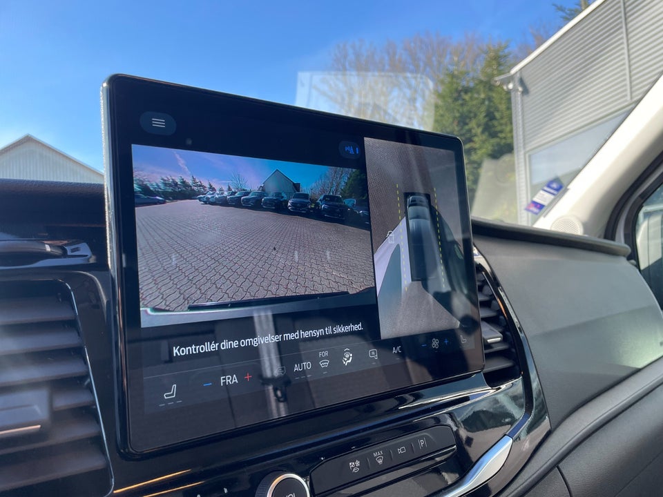 Ford E-Transit 350 L2 Van 68 Trend H2 RWD