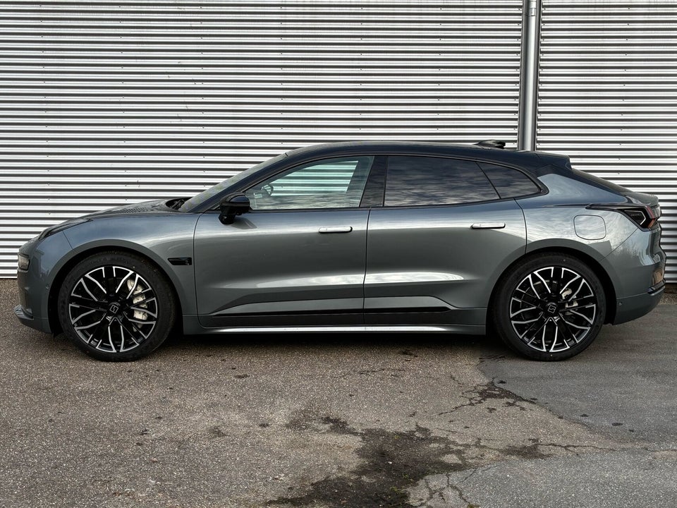 Zeekr 001 Privilege AWD 5d