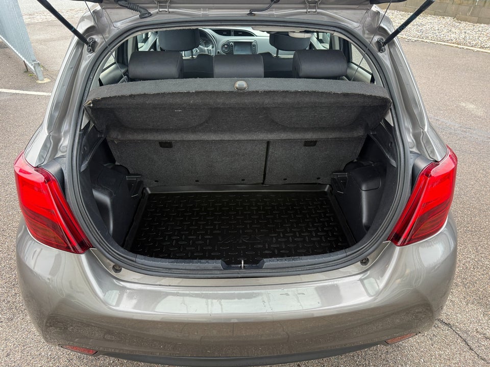 Toyota Yaris 1,0 VVT-i T2 Komfort 5d