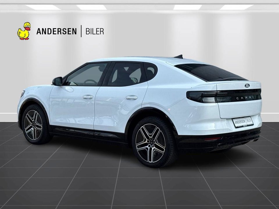 Ford Capri 77 Premium Extended Range 5d