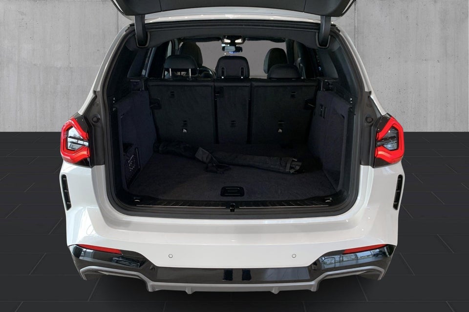 BMW iX3 Charged M-Sport 5d