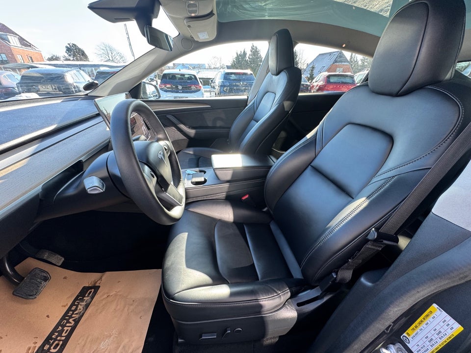 Tesla Model Y Long Range AWD 5d