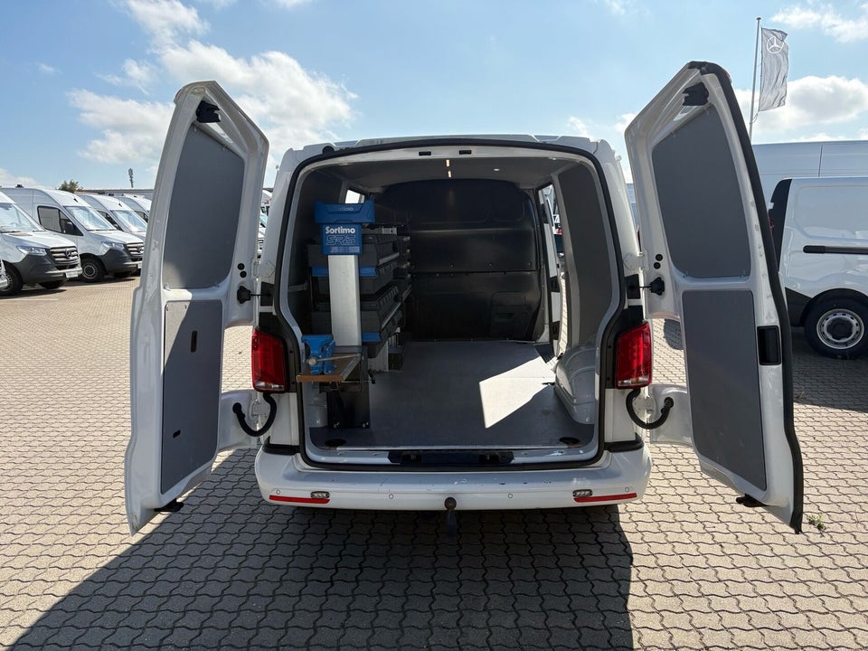 VW Transporter 2,0 TDi 204 Kassevogn DSG 4Motion lang