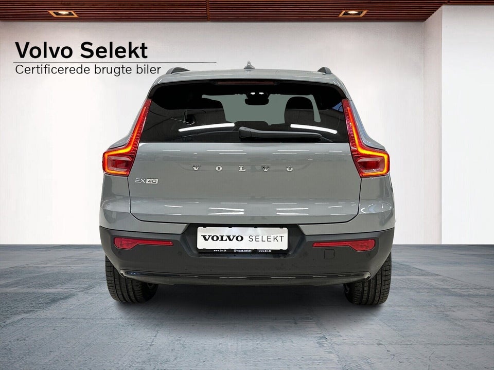 Volvo EX40 Extended Range Core 5d