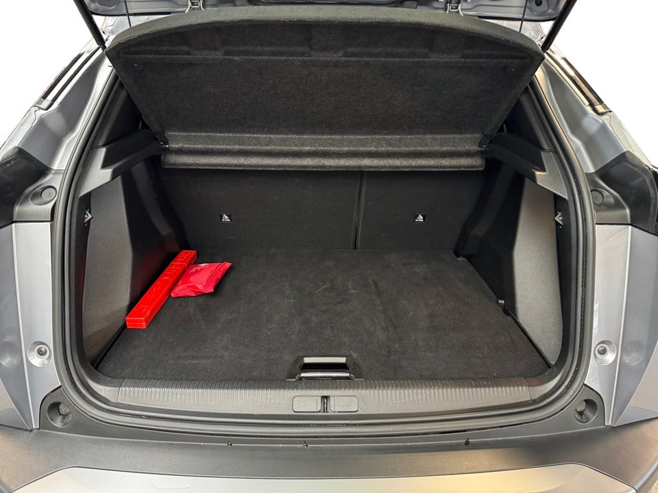 Peugeot e-2008 50 Allure 5d