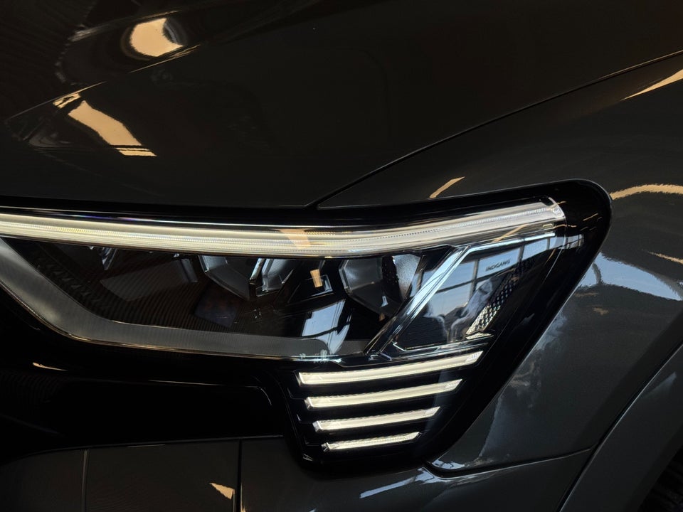 Audi Q8 e-tron 55 S-line Sportback quattro 5d