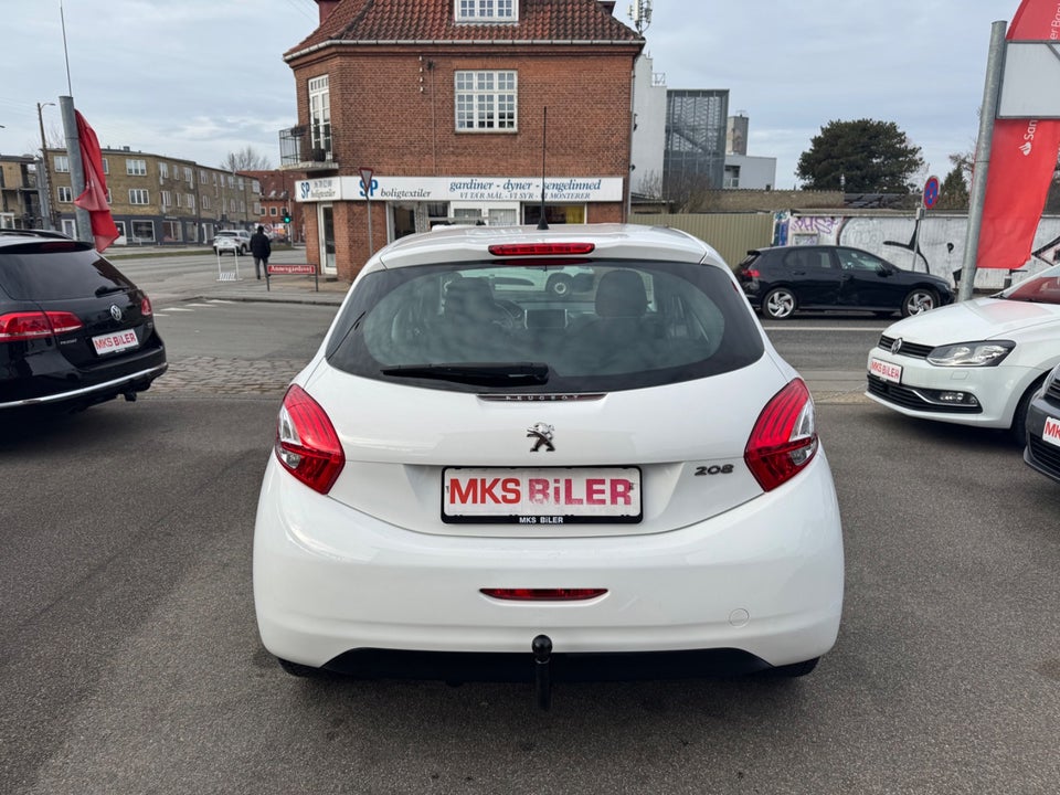 Peugeot 208 1,2 VTi Active 5d