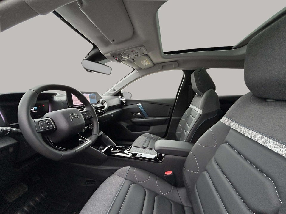 Citroën ë-C4 X 50 Shine 4d