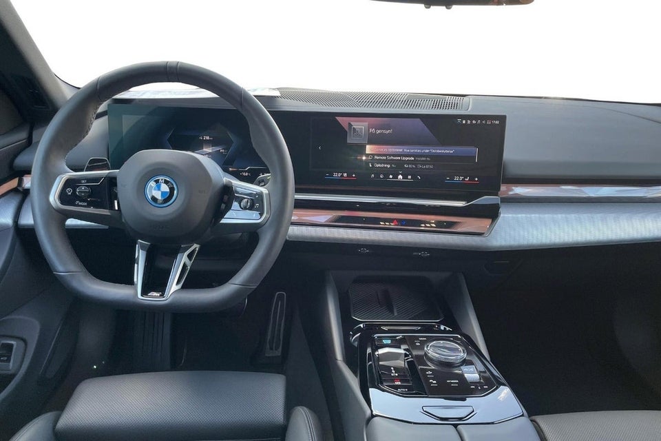 BMW i5 eDrive40 Touring Fully Charged 5d