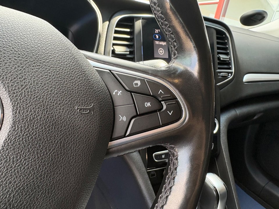 Renault Megane IV 1,3 TCe 140 Intens Sport Tourer EDC 5d