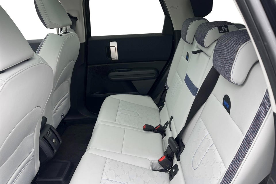 MINI Countryman E Classic Trim M+ 5d