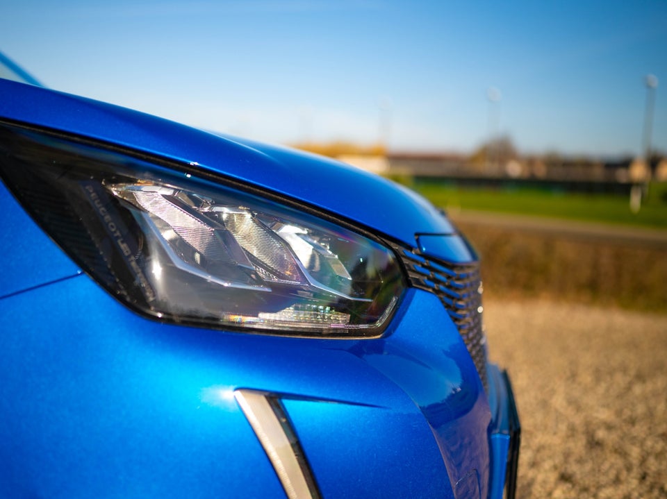 Peugeot e-2008 50 Allure 5d