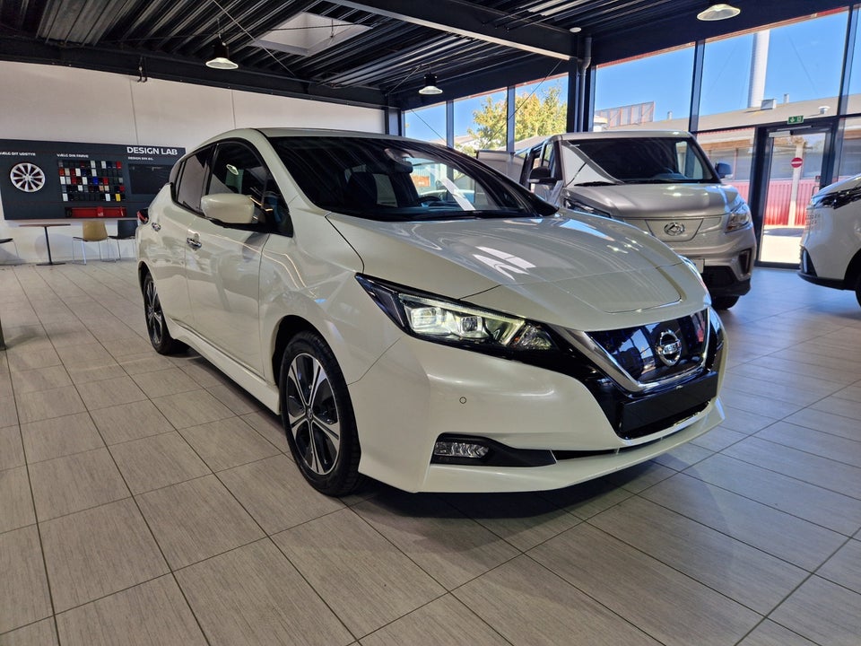 Nissan Leaf 40 N-Connecta 5d