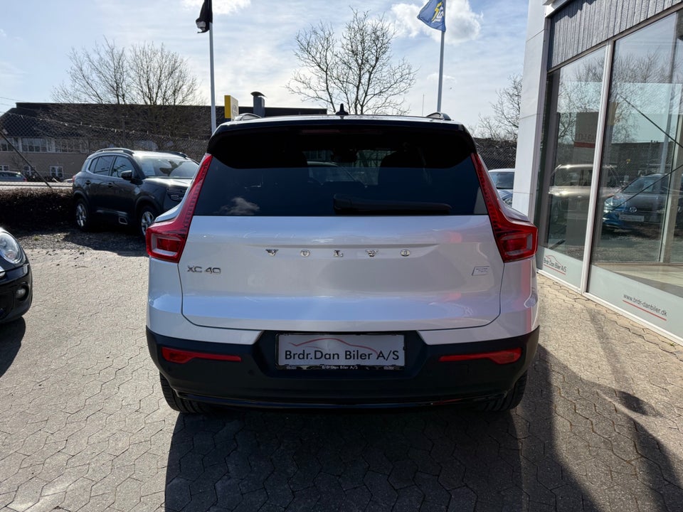 Volvo XC40 P8 ReCharge Twin Plus 5d