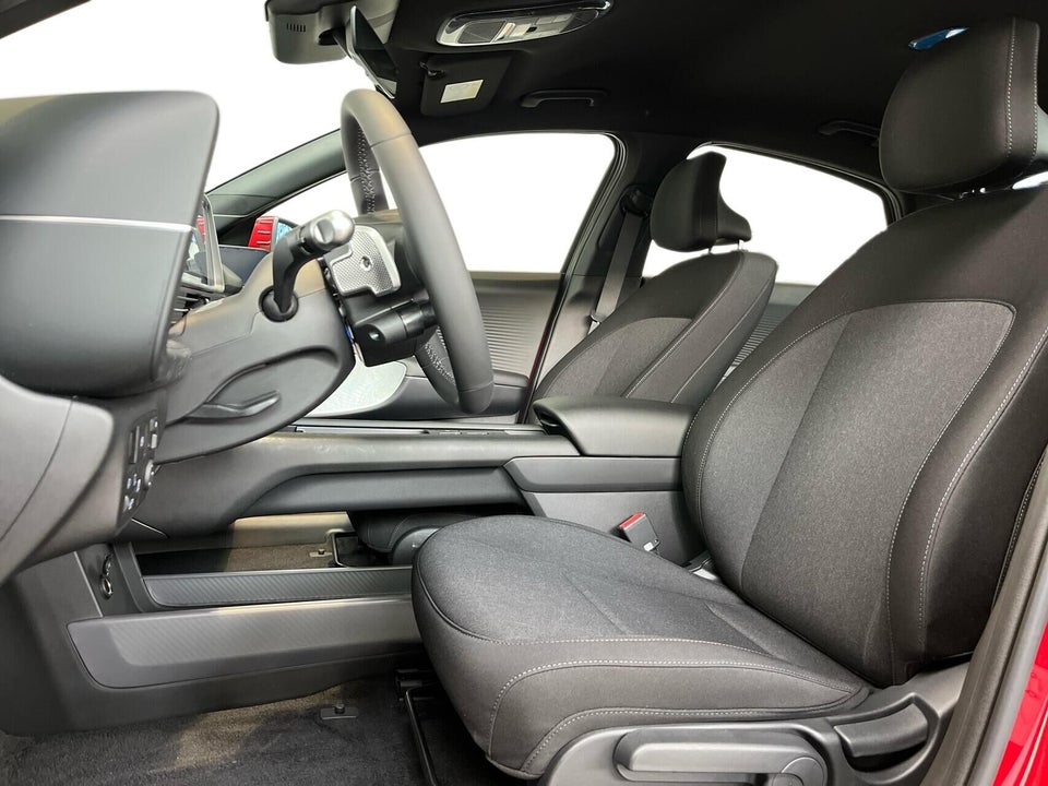 Hyundai Ioniq 6 53 Essential 4d