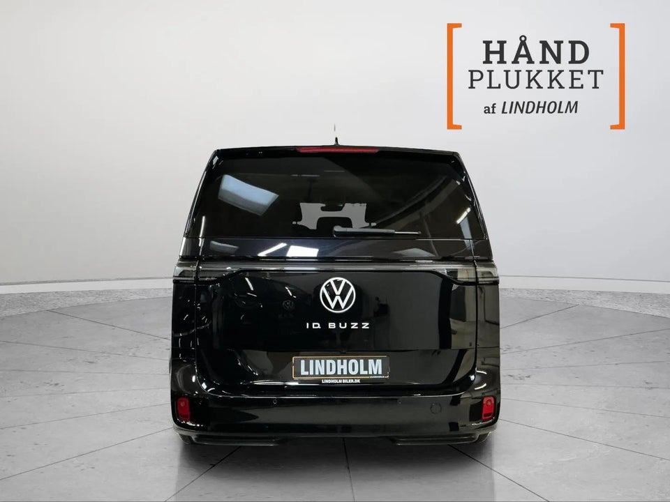 VW ID.Buzz 77 Pro SWB 5d
