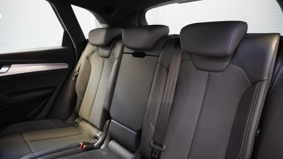 Audi Q5 50 TFSi e S-line quattro S-tr. 5d