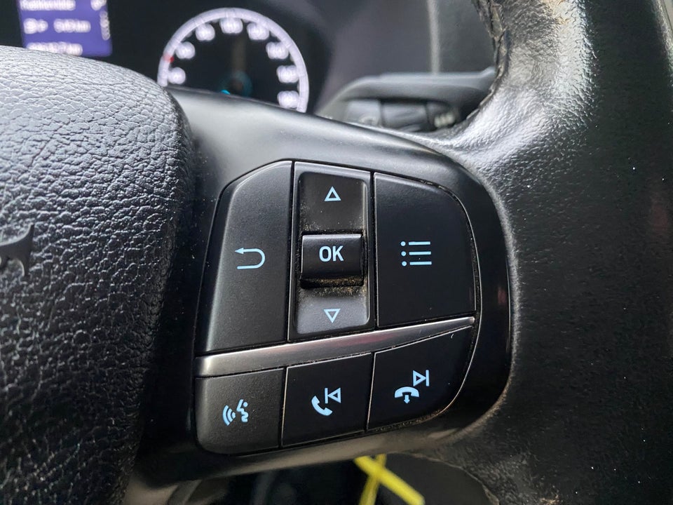 Ford Transit Custom 300L 2,0 TDCi 130 Ambiente